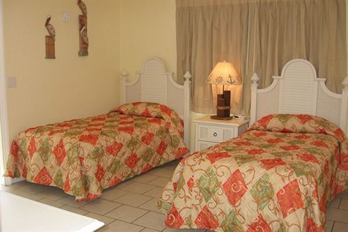 Pelican Beach Villas Марш-Харбор Екстер'єр фото